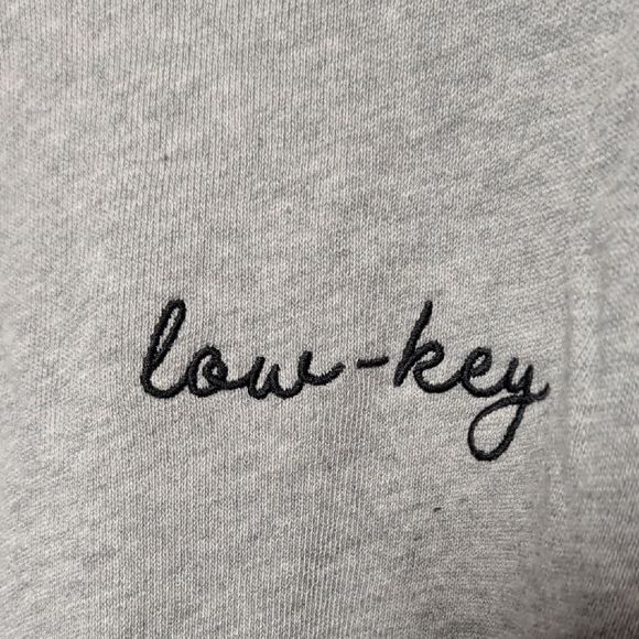 Old Navy Light Gray Crew Neck Sweater - Picture 2 of 7